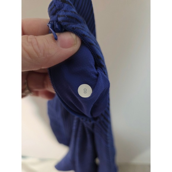 Lululemon Swiftly Tech Long Sleeve Shirt Blue Black Striped Size 8 Running Top - Picture 6 of 6
